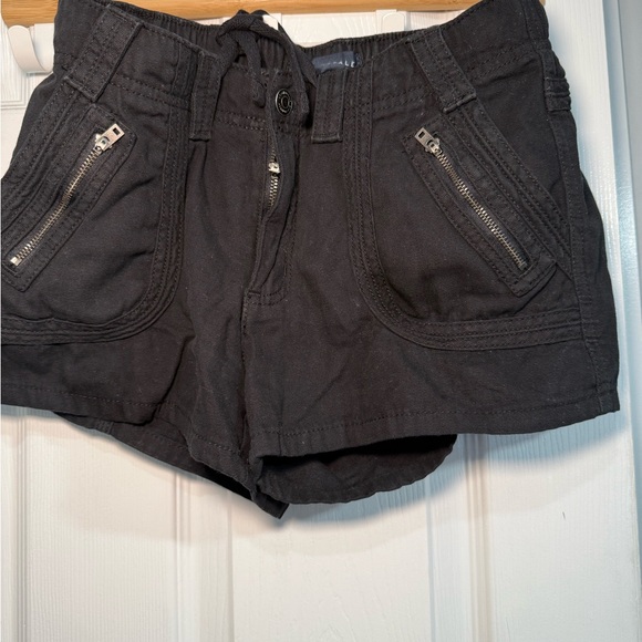 Charcoal Women's Cargo Shorts with Zipper Pockets - Picture 4 of 6
